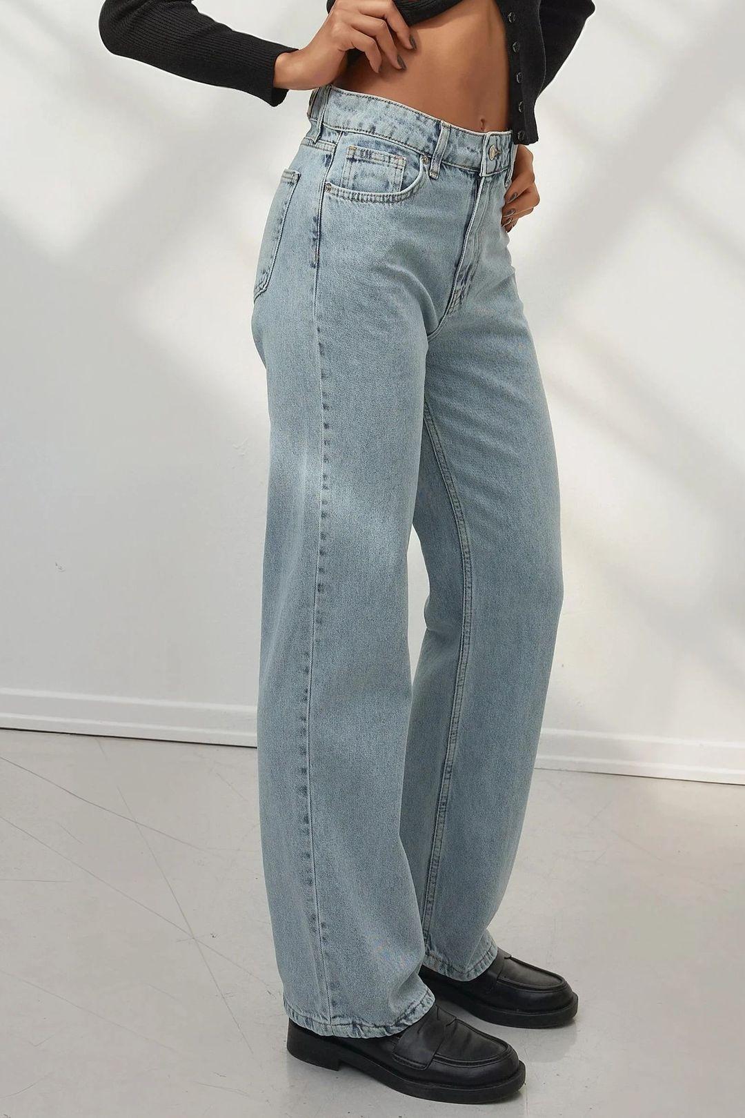 Straight Leg Denim Jeans by HICCUP
