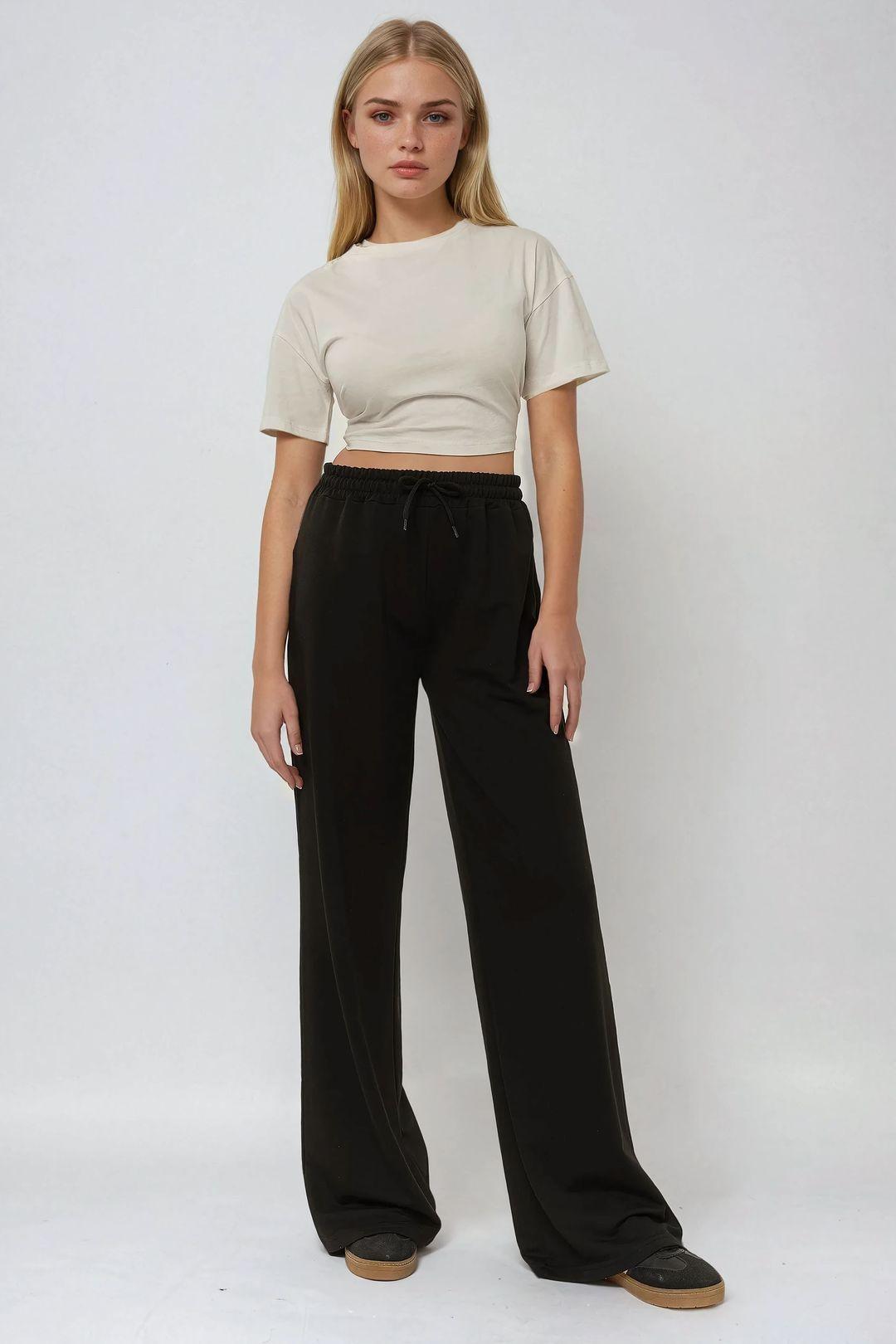Wide Leg Elastic Sweatpants by HICCUP