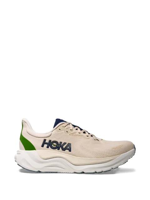 Arahi 8 birch alabaster sneakers by HOKA ONE ONE