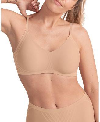 LiftWear Silhouette Bra by HONEYLOVE