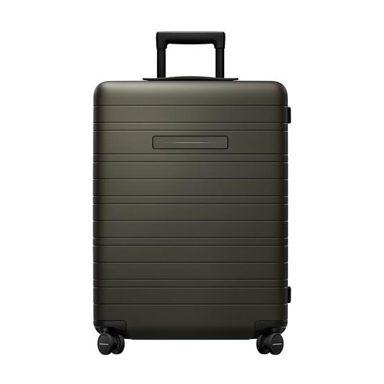 H6 Essential Check-In luggage (65,5L) by HORIZN STUDIOS