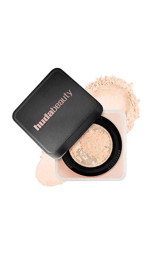 Huda Beauty Easy Bake Loose Powder in Peach Pie by HUDA BEAUTY