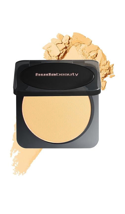 Huda Beauty Easy Bake Pressed Powder in Kunafa Blondie by HUDA BEAUTY