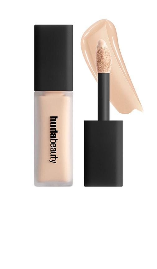 Huda Beauty Faux Filter Luminous Matte Concealer in Honey 1.7 by HUDA BEAUTY