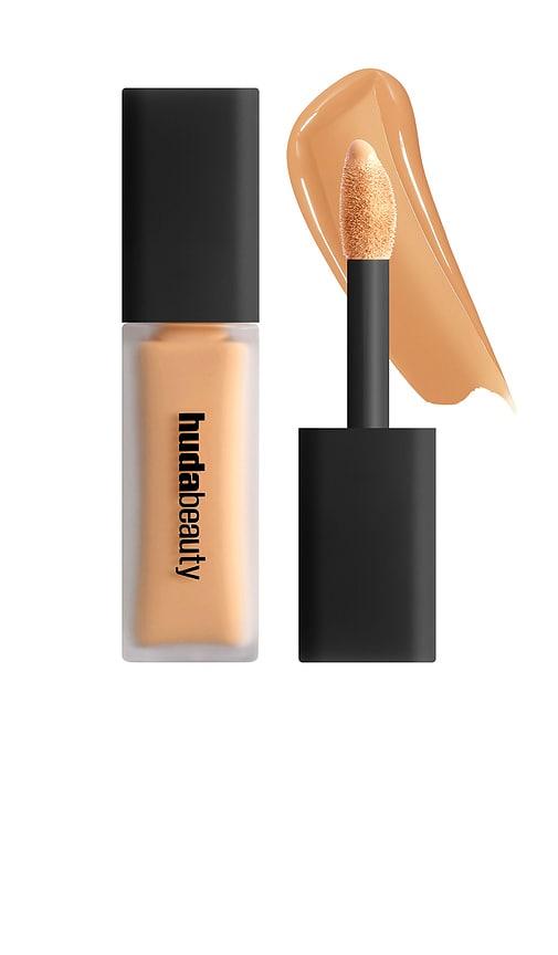 Huda Beauty Faux Filter Luminous Matte Concealer in Toasted Almond 5.3 by HUDA BEAUTY