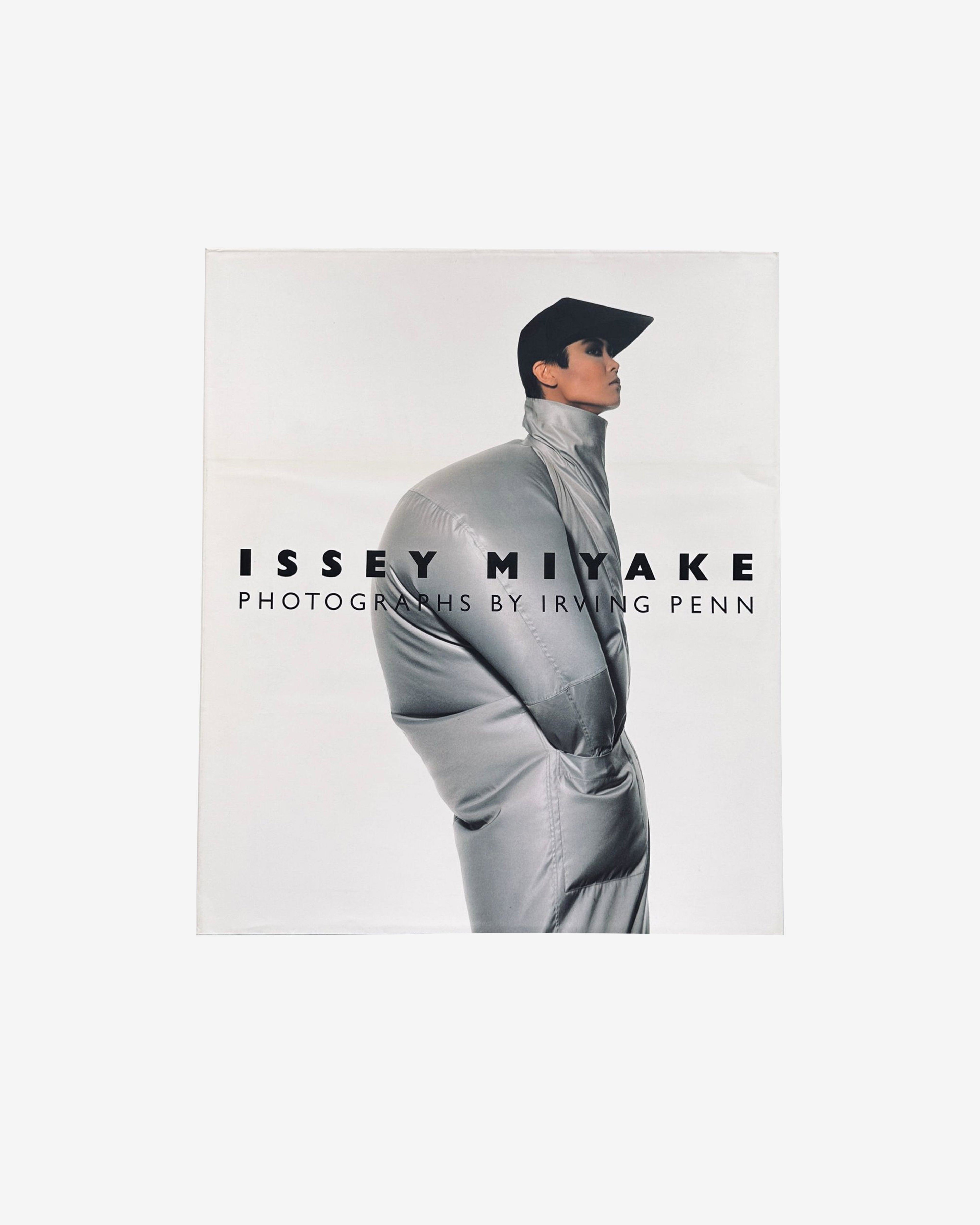 Idea - Issey Miyake Photographs by Irving Penn by IDEA BOOKS