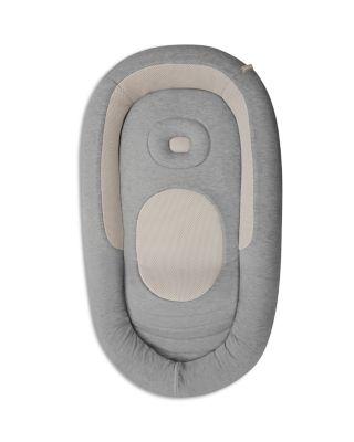 Welcome Pod Lounger by INGLESINA