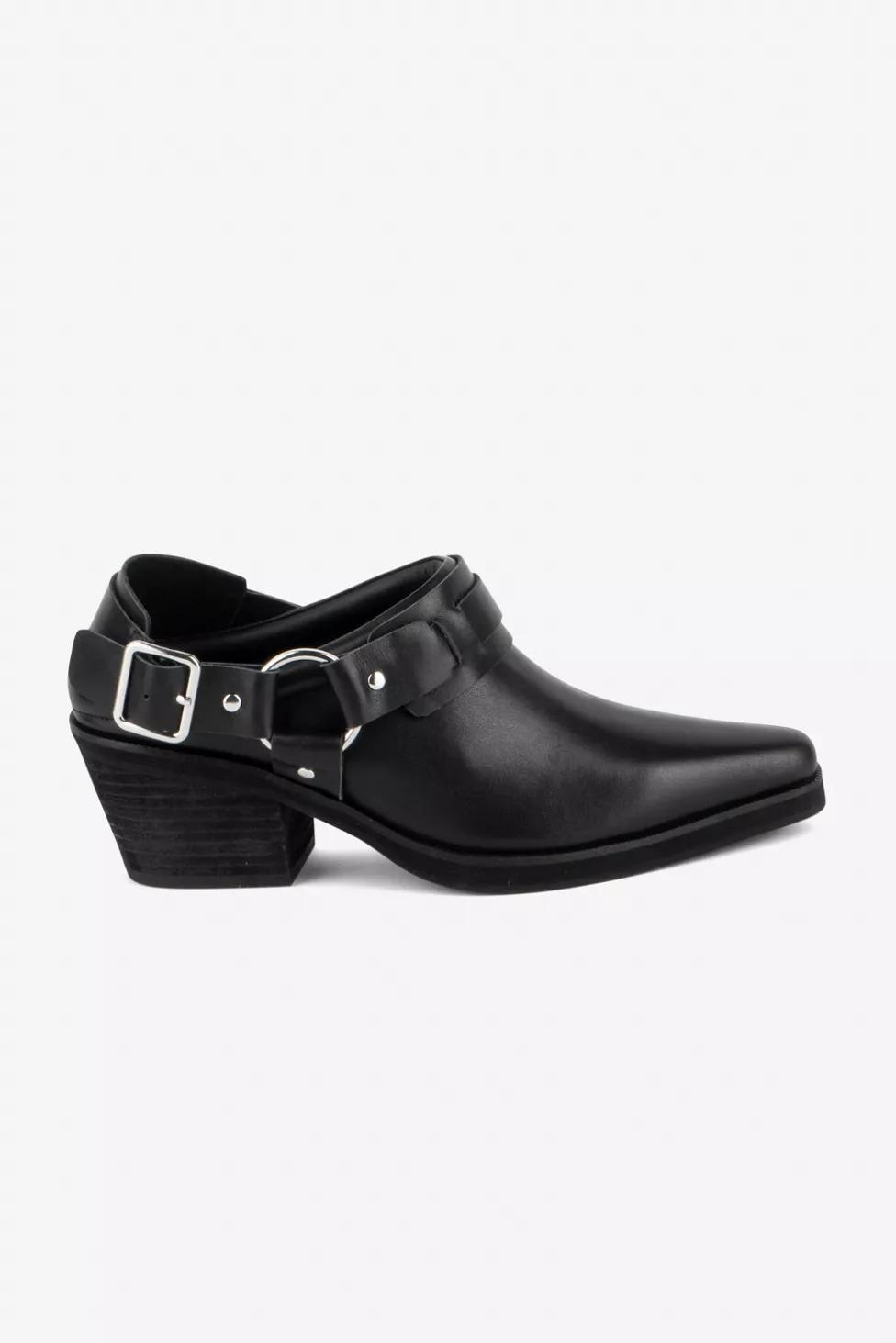 Intentionally Blank Friday Boots by INTENTIONALLY BLANK