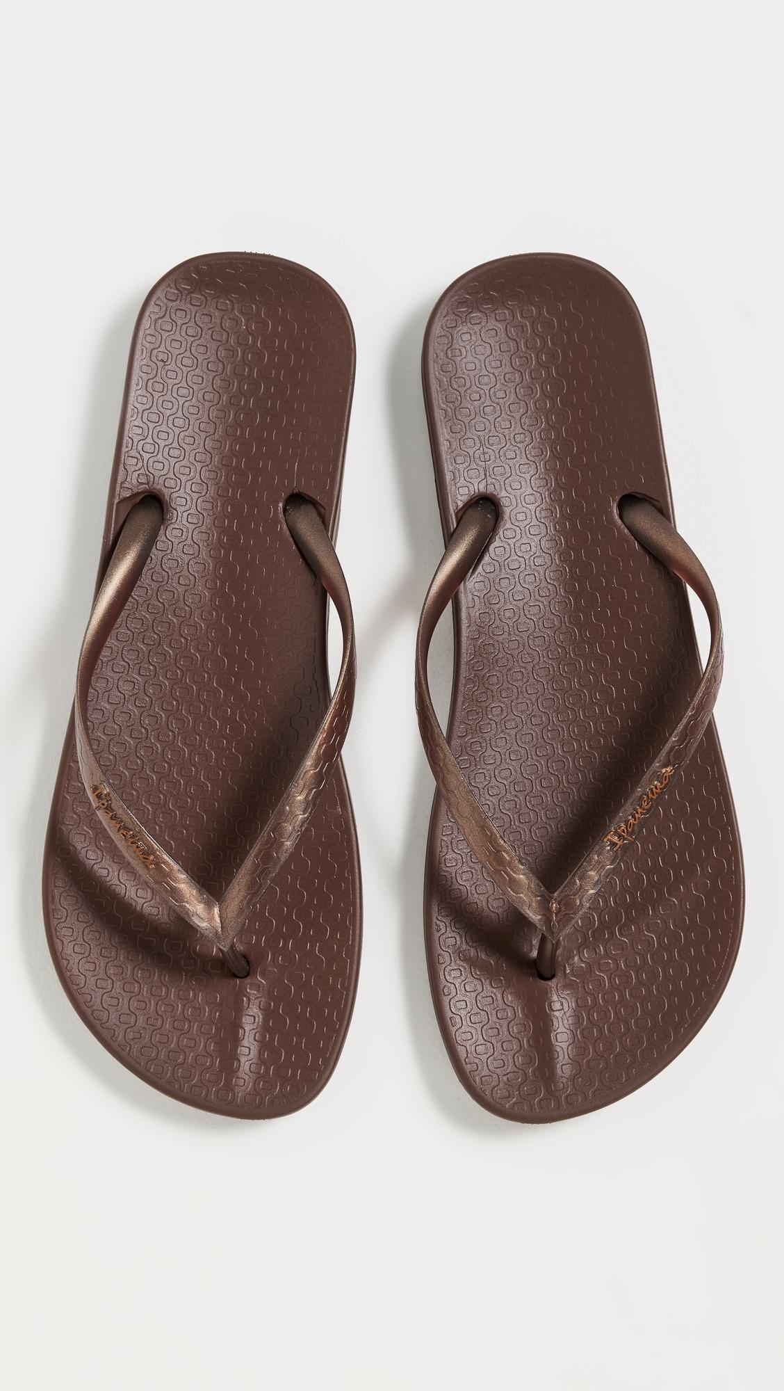 Ana Flip Flops by IPANEMA
