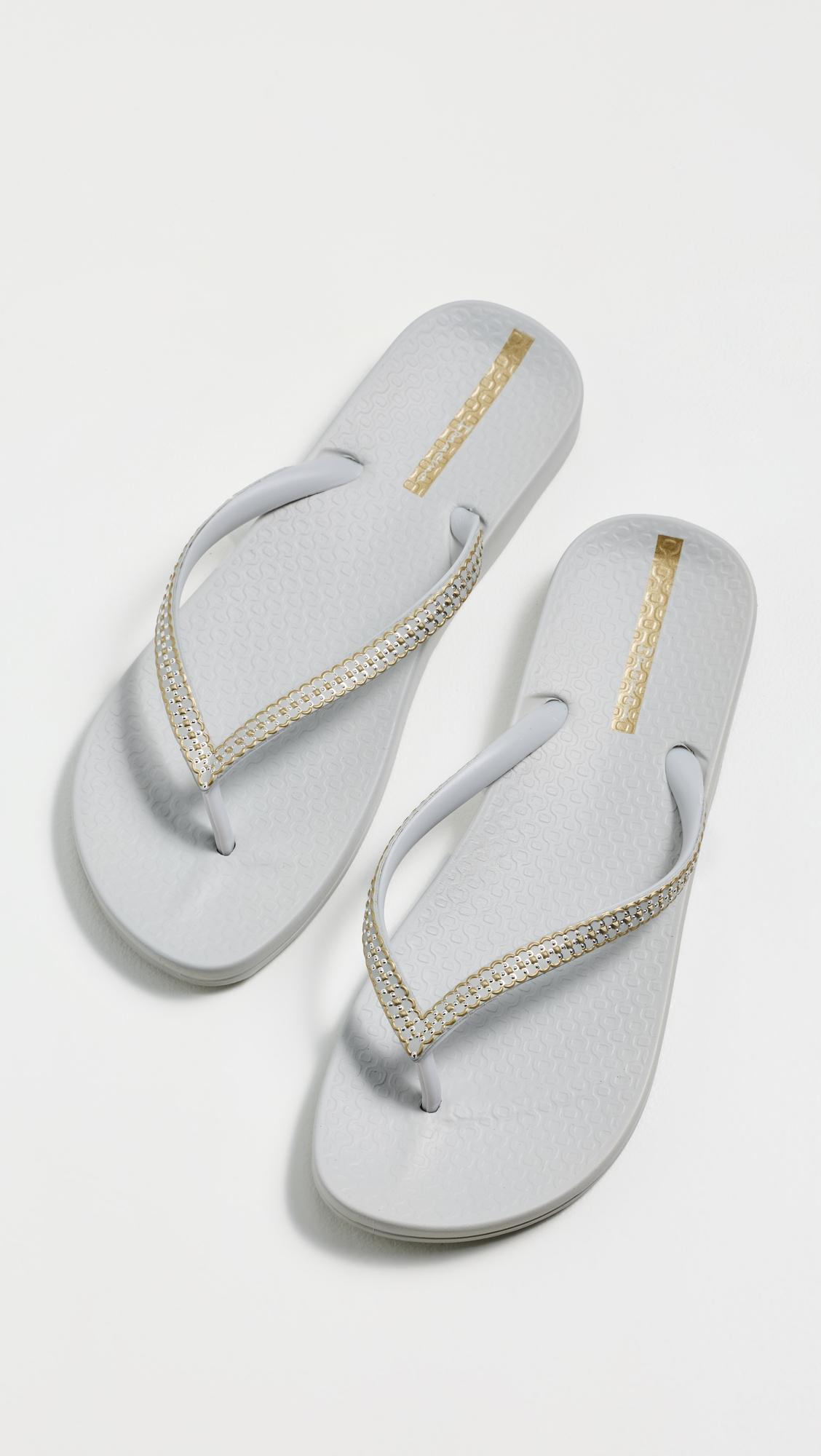 Mesh x Fem Flip Flops by IPANEMA
