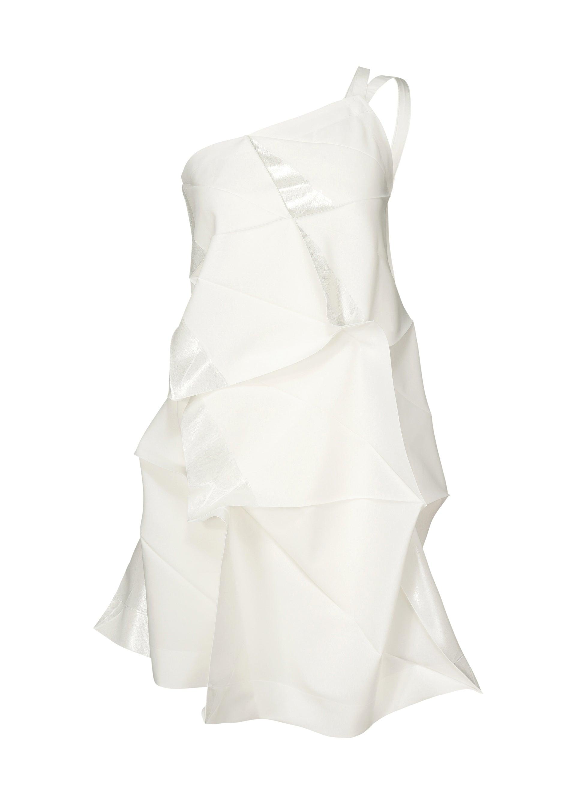 132 5. STANDARD DRESS by ISSEY MIYAKE