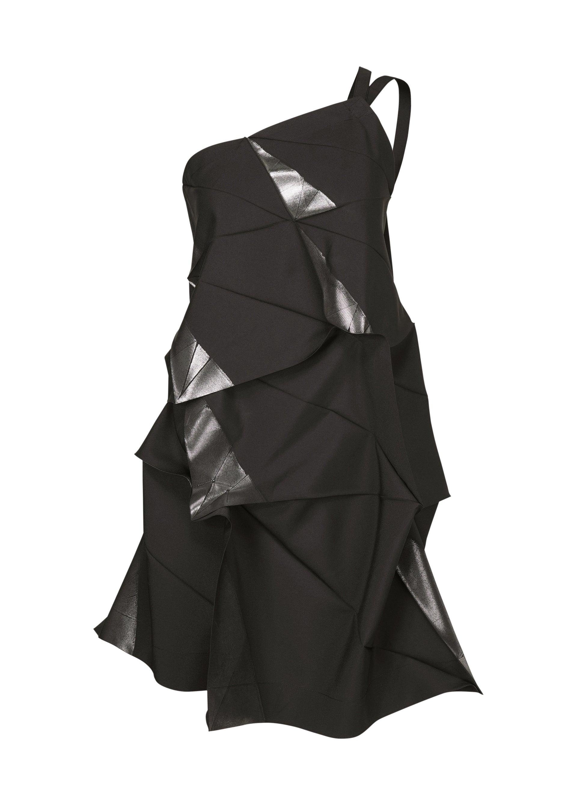 132 5. STANDARD DRESS by ISSEY MIYAKE