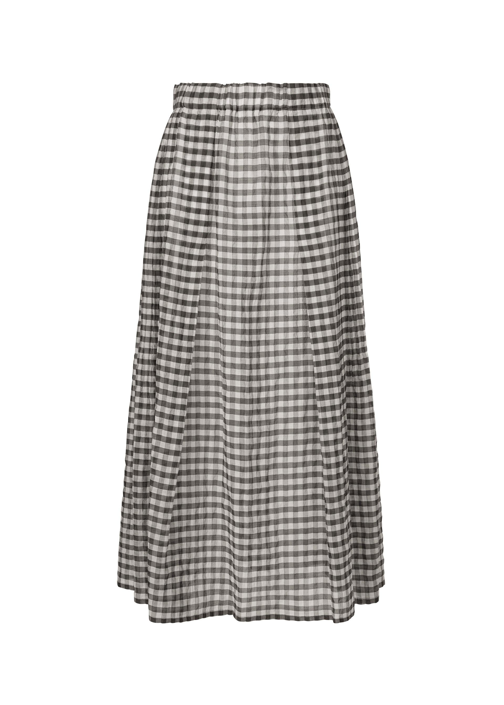 2 SIDE PINTUCKING by ISSEY MIYAKE