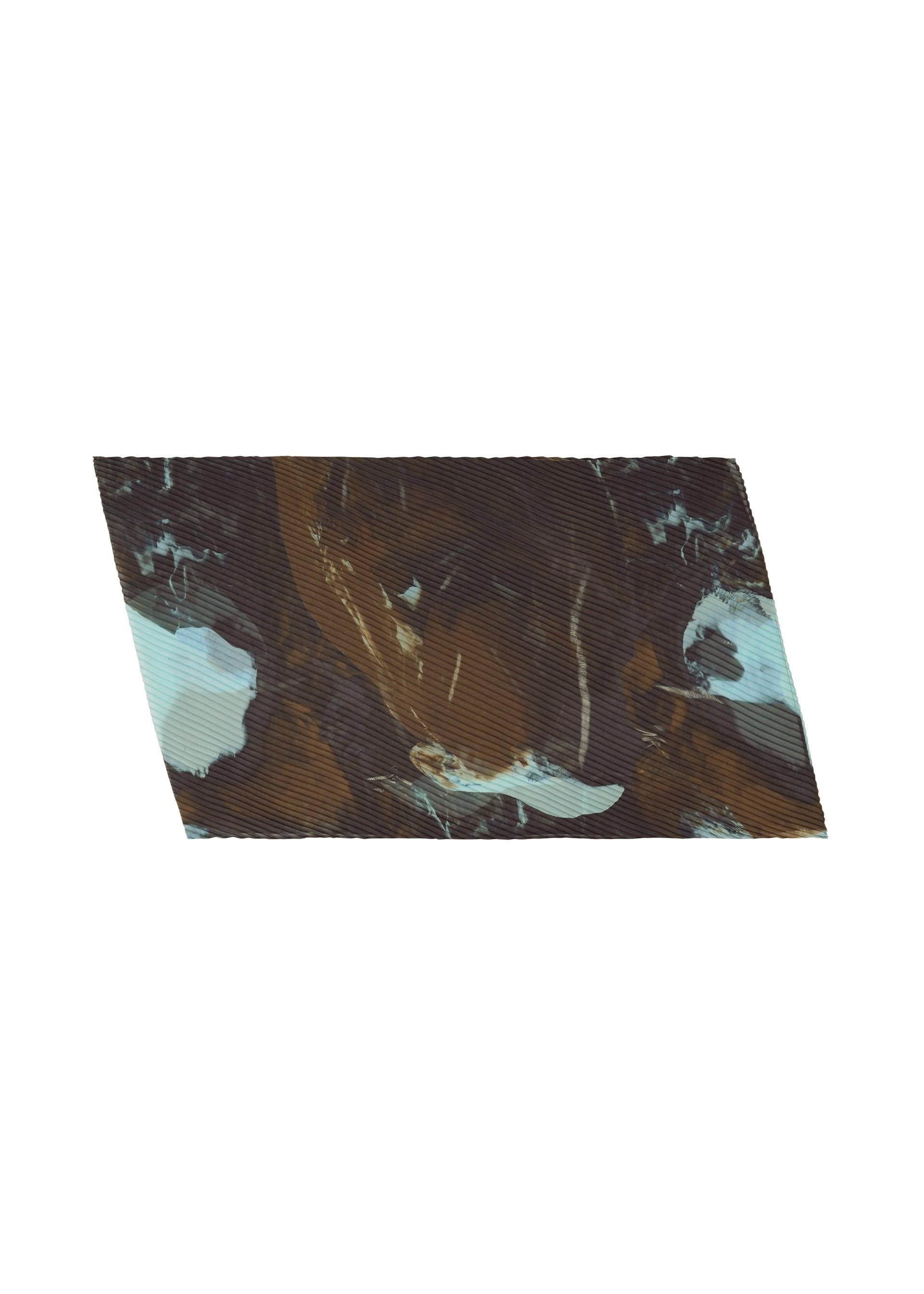 AGATE SCARF by ISSEY MIYAKE