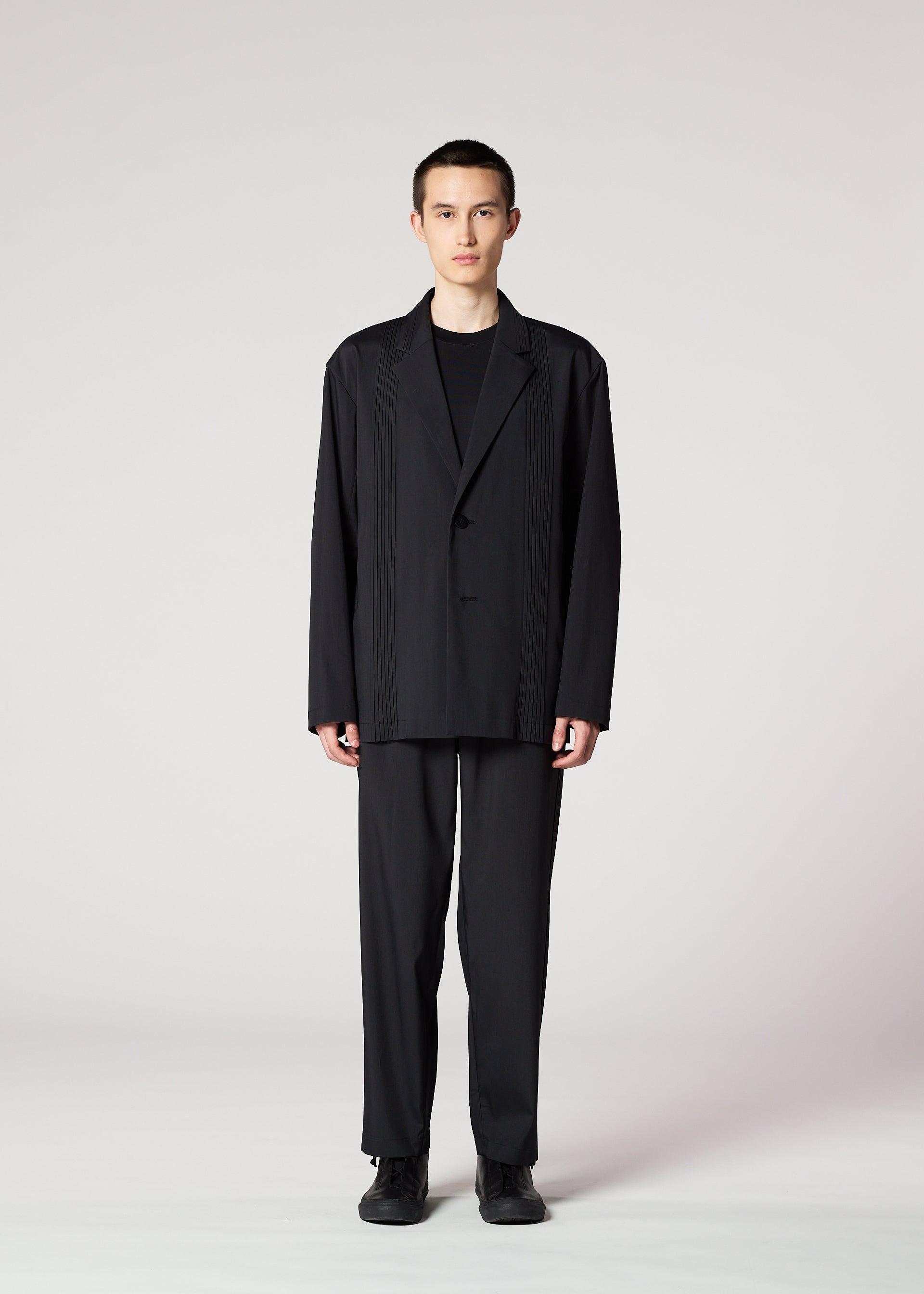 AIR PLEATS BLACK by ISSEY MIYAKE