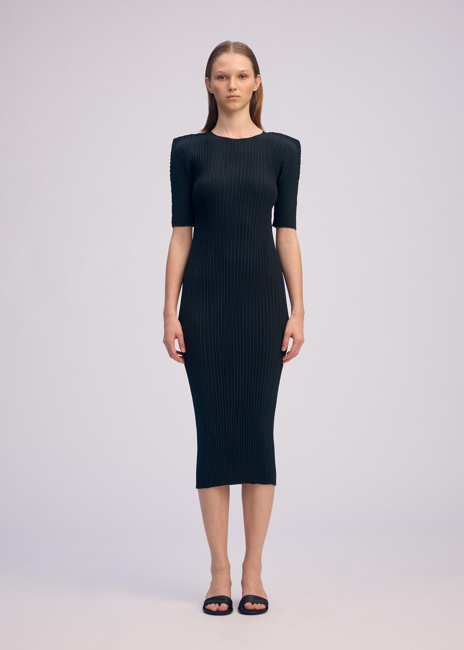 BOX SHOULDER PLEATS by ISSEY MIYAKE