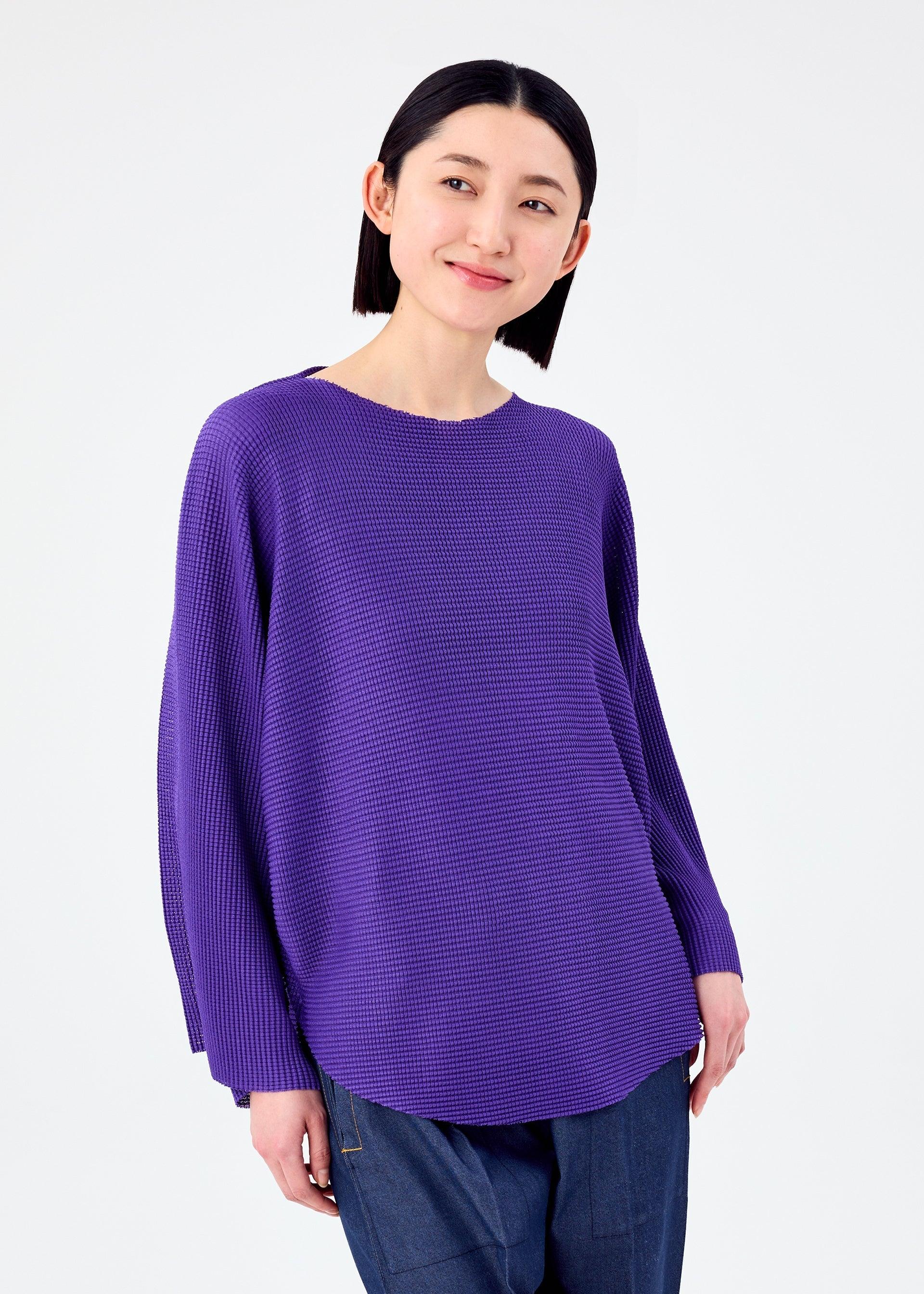 CURVE KNIT STRETCH PLEATS by ISSEY MIYAKE