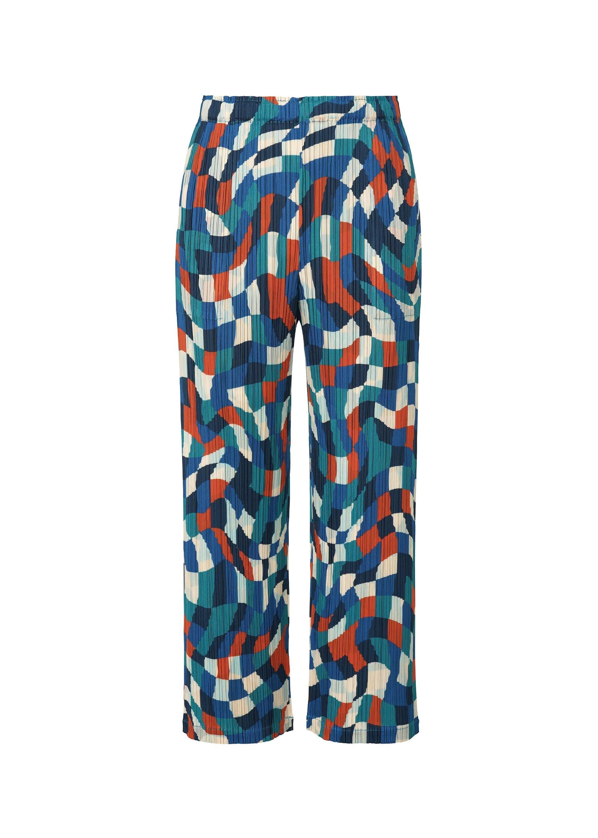 DANCING SQUARE by ISSEY MIYAKE