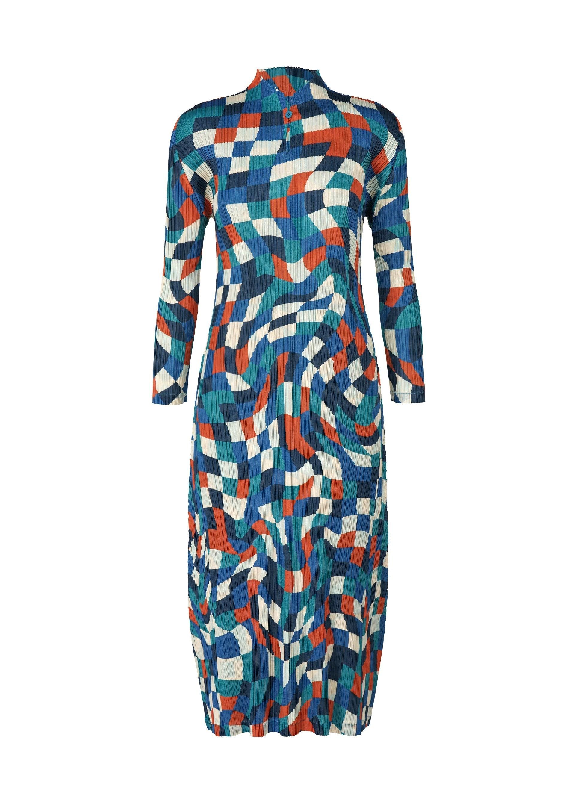 DANCING SQUARE by ISSEY MIYAKE