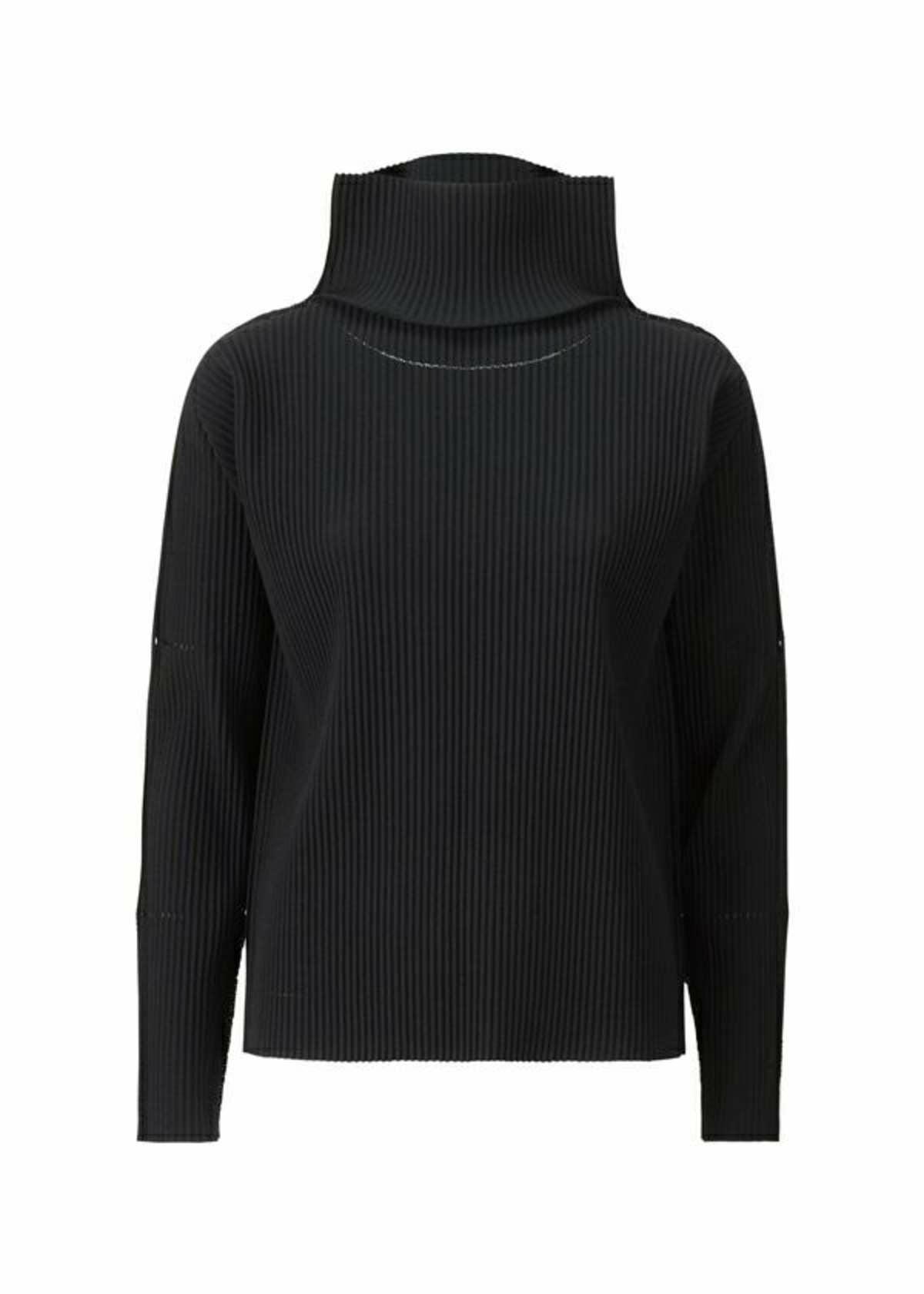 FINE KNIT PLEATS BLACK TOP by ISSEY MIYAKE