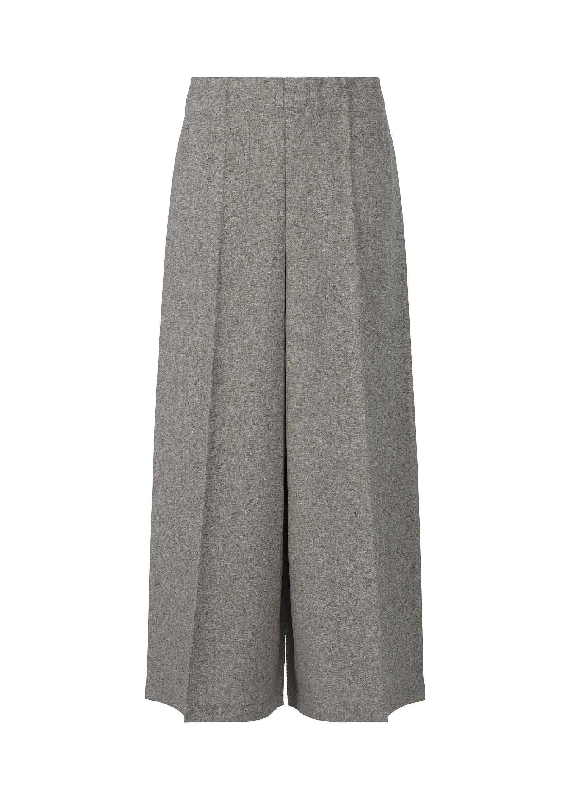 FLAT BOTTOM by ISSEY MIYAKE