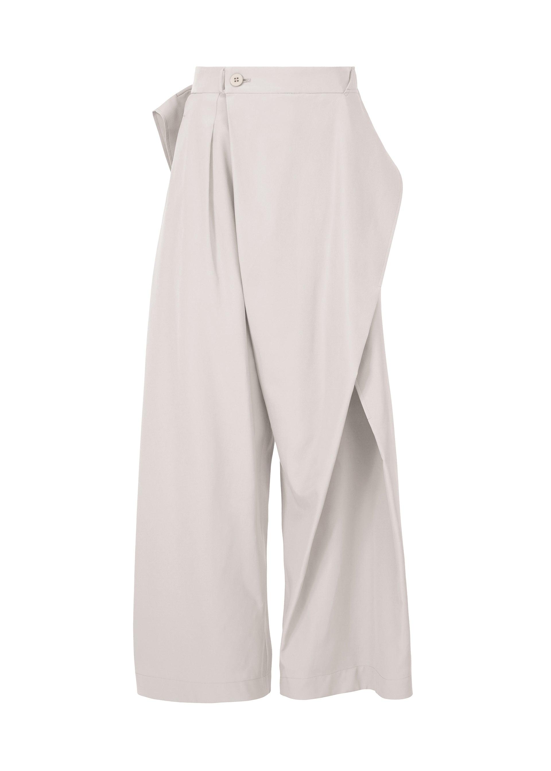 FLUTTERING PANTS by ISSEY MIYAKE