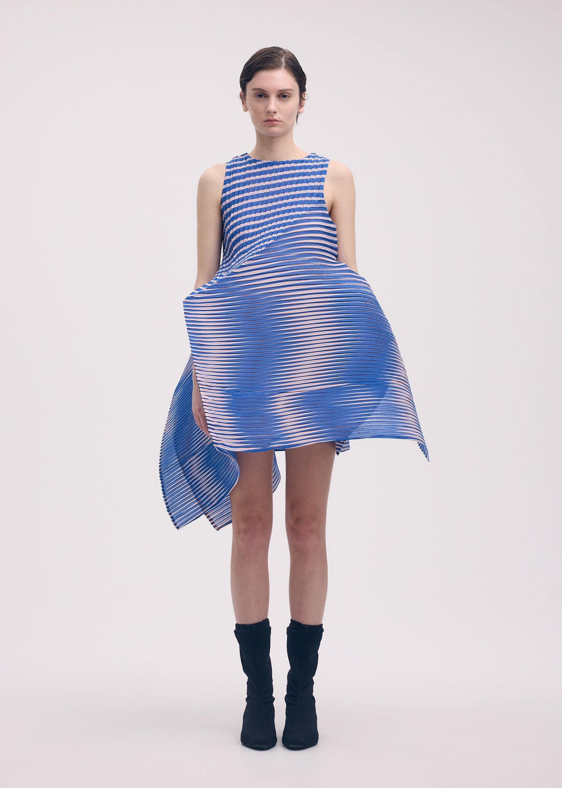 GENERIC STRIPES (MACHINE PLEATS) by ISSEY MIYAKE