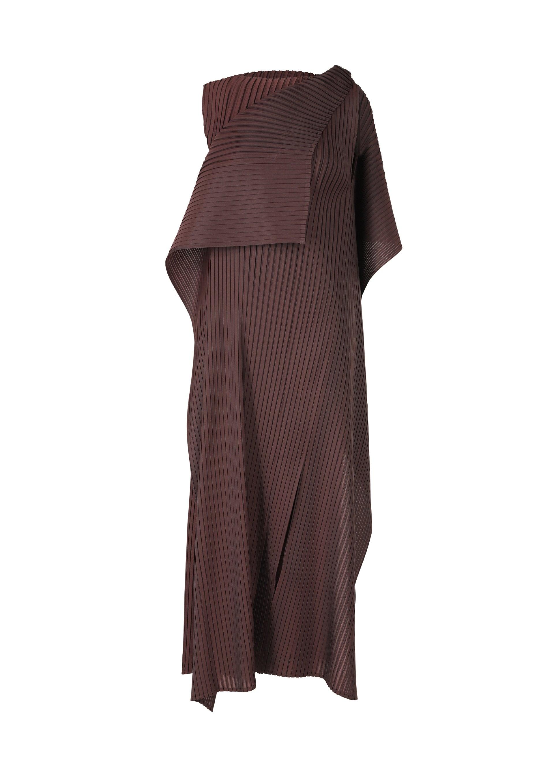 PLEATED ON PLEATS by ISSEY MIYAKE