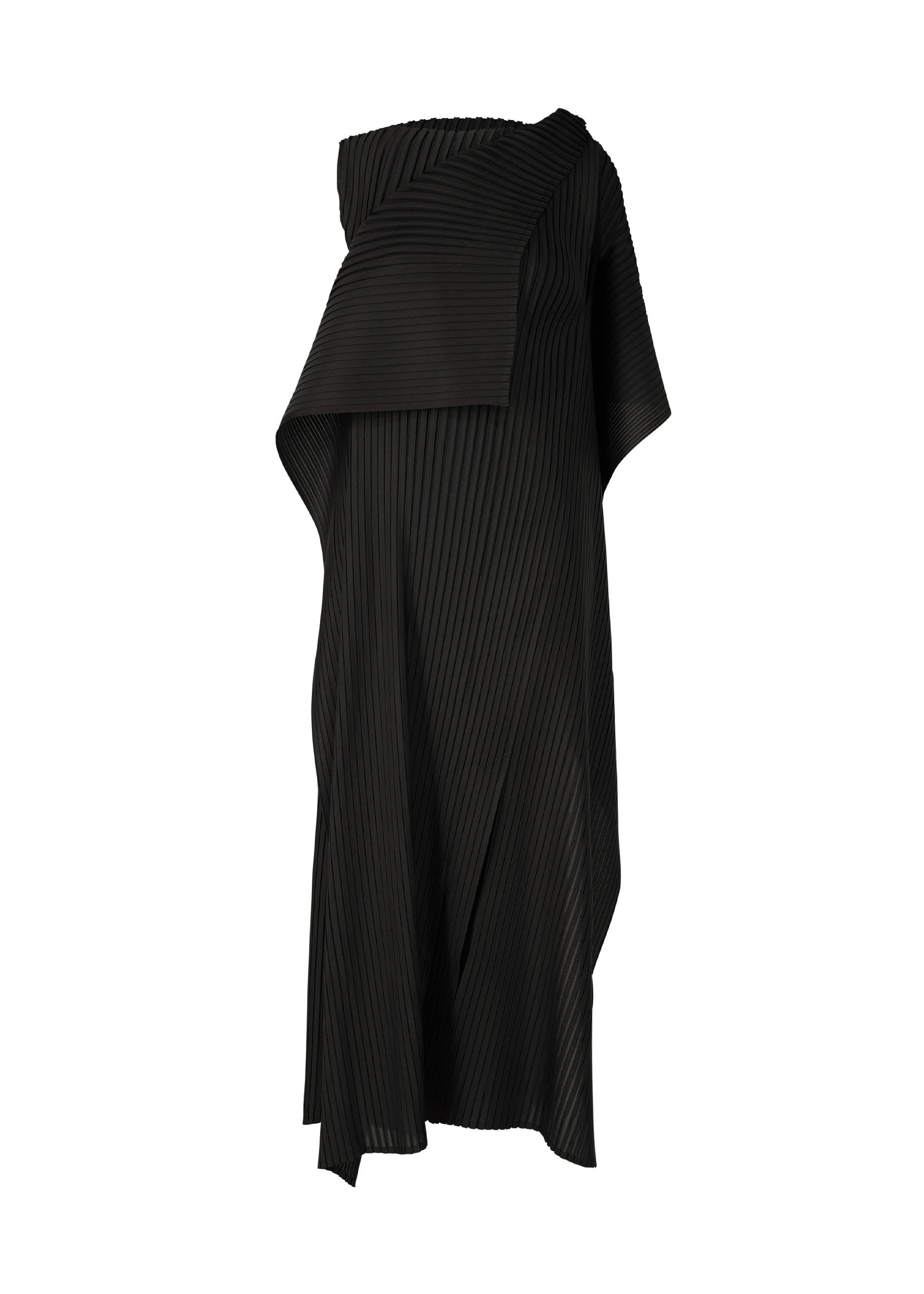 PLEATED ON PLEATS by ISSEY MIYAKE