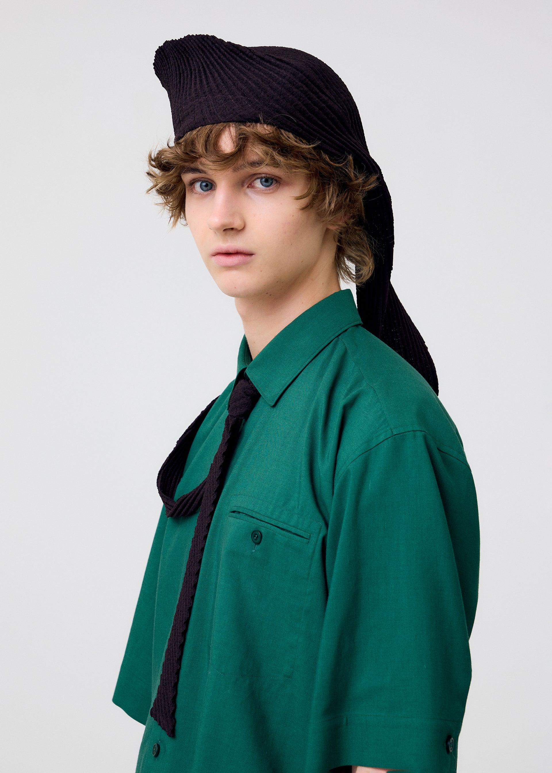 PLEATED SEERSUCKER TIE by ISSEY MIYAKE