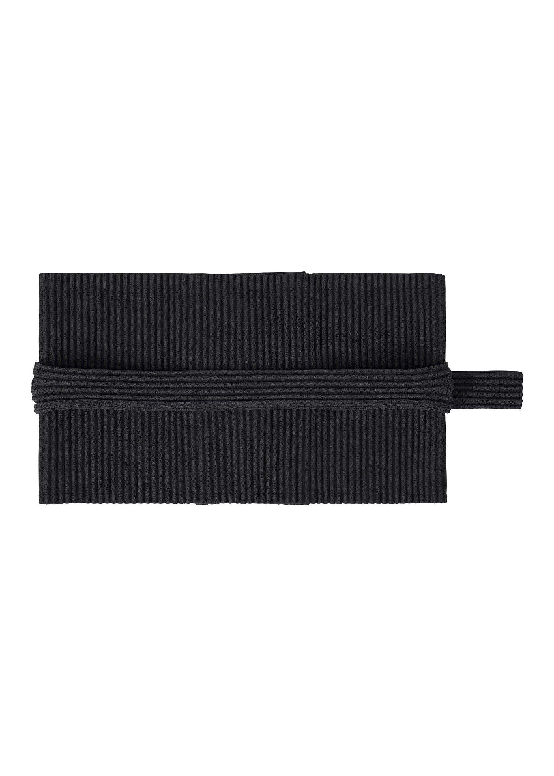 PLEATS BAND by ISSEY MIYAKE