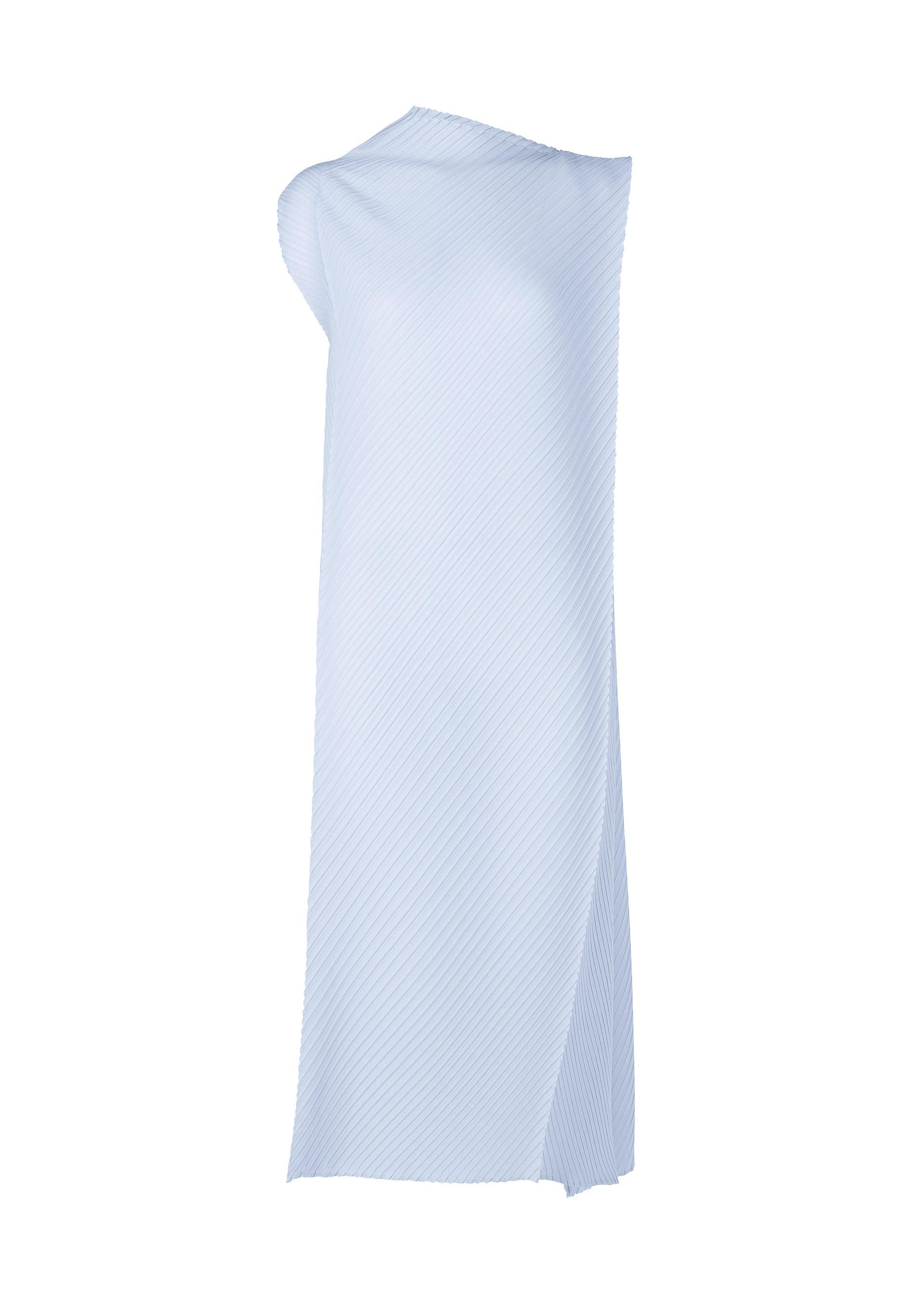 SOFT FOLD PLEATS by ISSEY MIYAKE