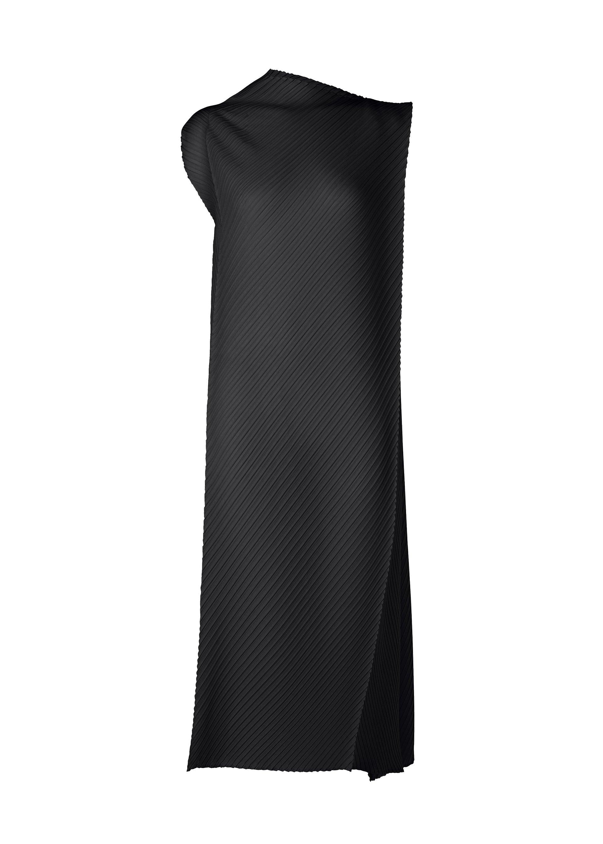 SOFT FOLD PLEATS by ISSEY MIYAKE