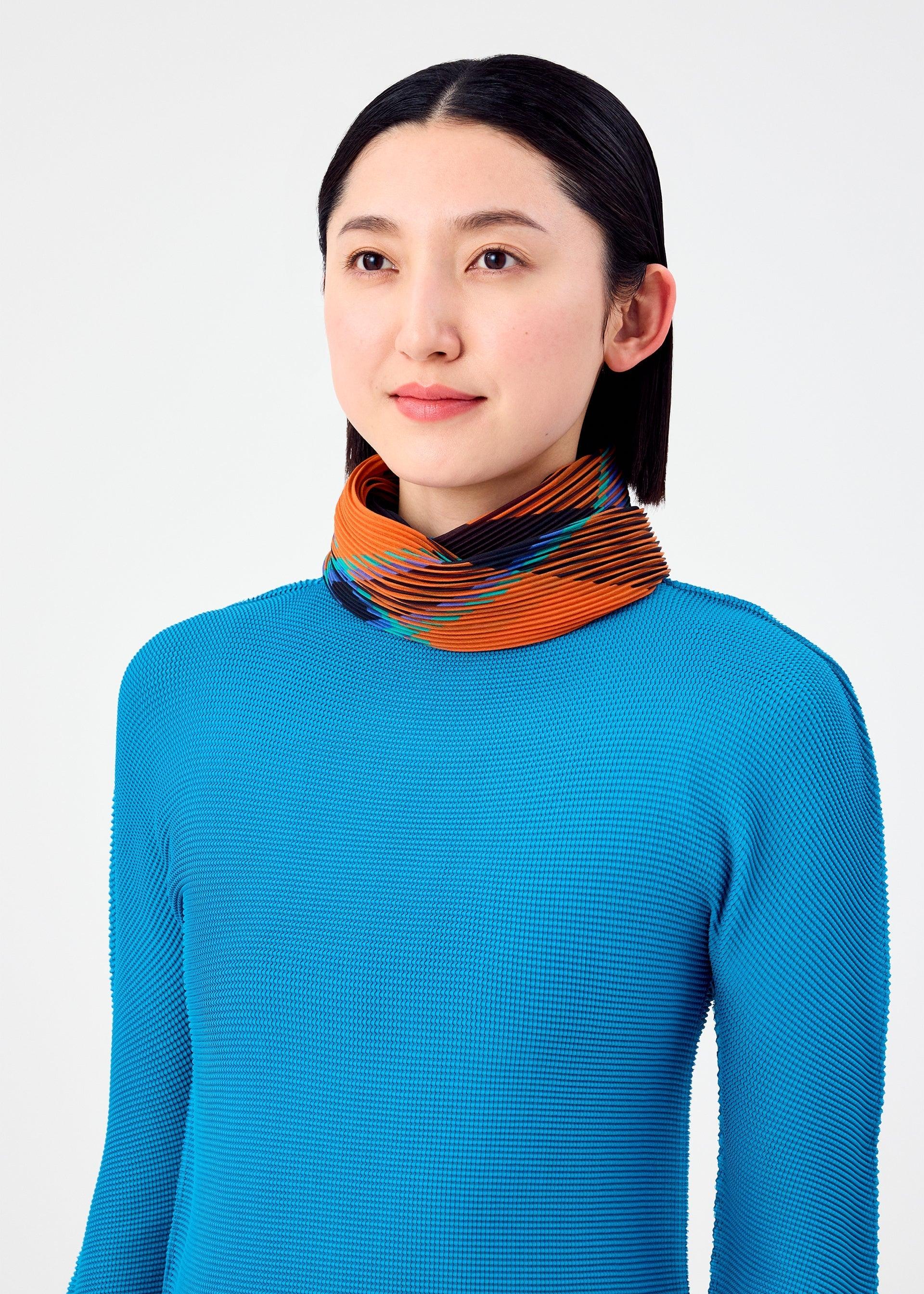 TARTAN CHECK PLEATS STOLE by ISSEY MIYAKE