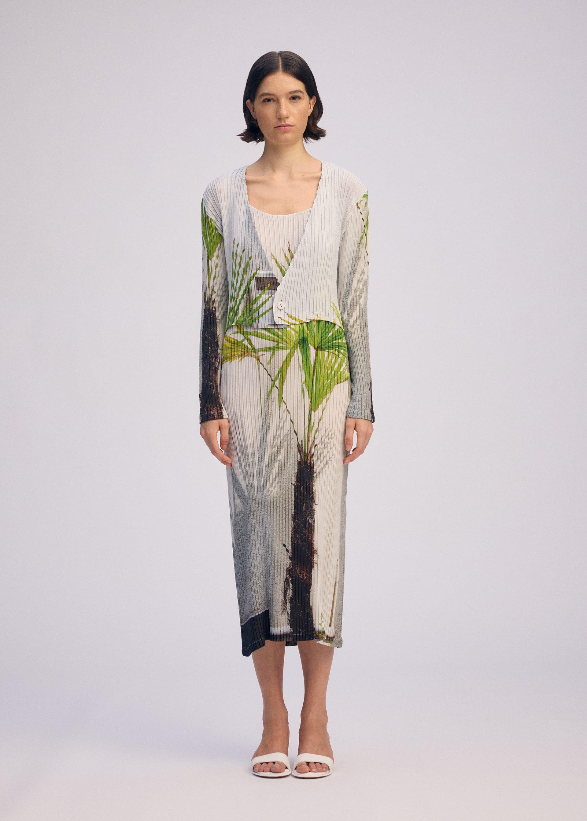 URBAN JUNGLE PLEATS by ISSEY MIYAKE