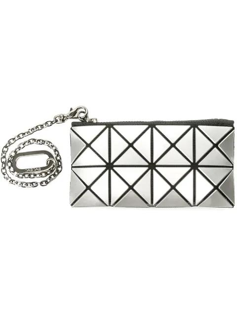 chain-detail wallet by ISSEY MIYAKE
