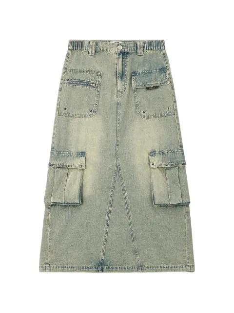 acid-wash cargo skirt by IZZUE