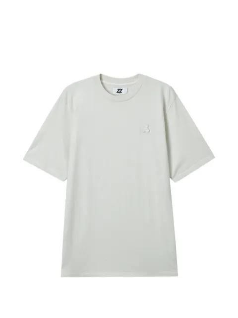 applique T-shirt by IZZUE