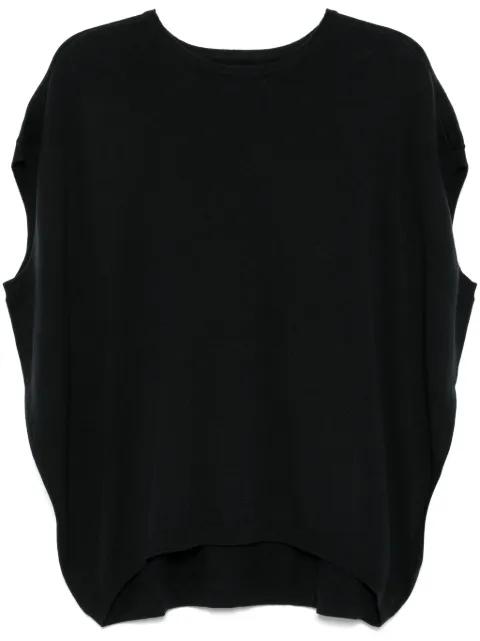 knitted vest by IZZUE
