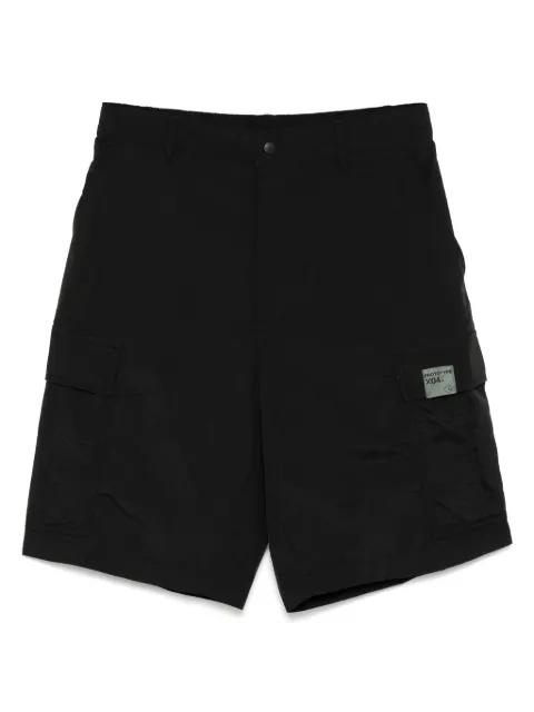 logo-patch cargo shorts by IZZUE