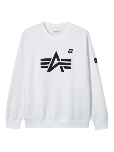 logo-patch crew-neck sweatshirt by IZZUE