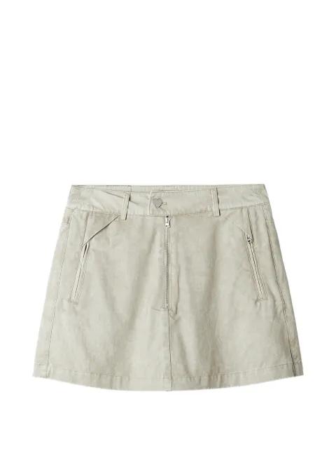 logo-patch shorts by IZZUE