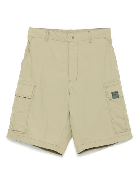 logo-patch shorts by IZZUE