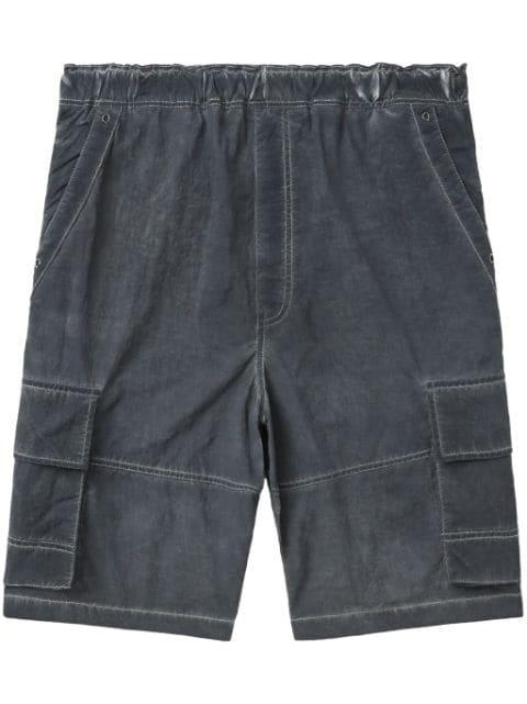 logo-print cargo shorts by IZZUE