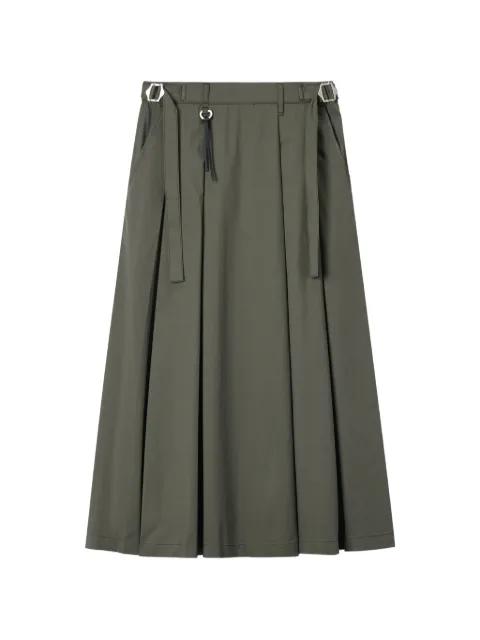 pleated skirt by IZZUE