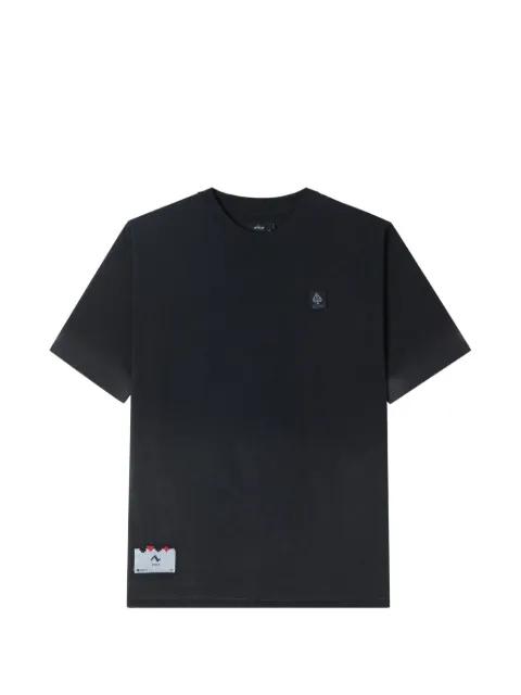 spade-patch T-shirt by IZZUE