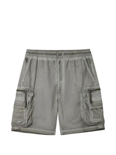 zip-pocket cargo shorts by IZZUE