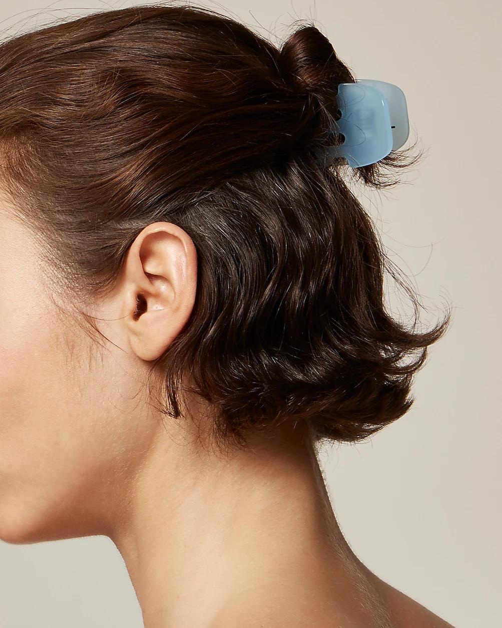 Classic hair clip in Italian tortoise by J.CREW