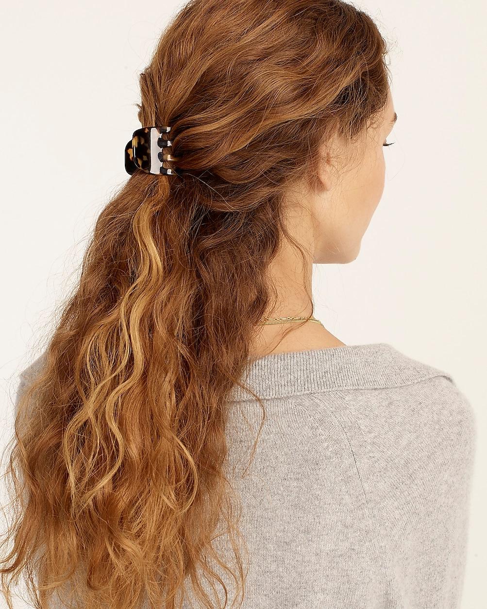 Classic hair clip in Italian tortoise by J.CREW
