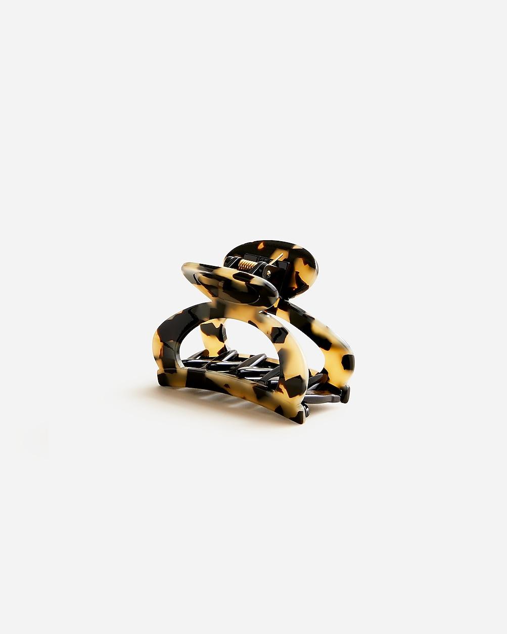 Rounded open-sided hair clip in Italian tortoise by J.CREW